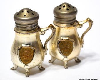 Vintage LaGuardia Airport Salt & Pepper Shakers: Kitsch Kitchen Decor
