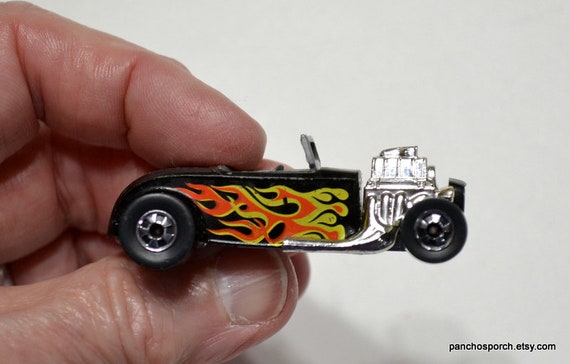 Vintage 1973 Hot Wheels Black Bucket T Hot Rod With Flames - Etsy