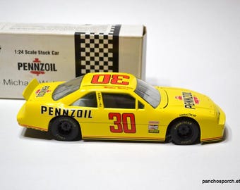 1/24 Scale Action - 1996 Michael Waltrip NASCAR - Citgo - Star