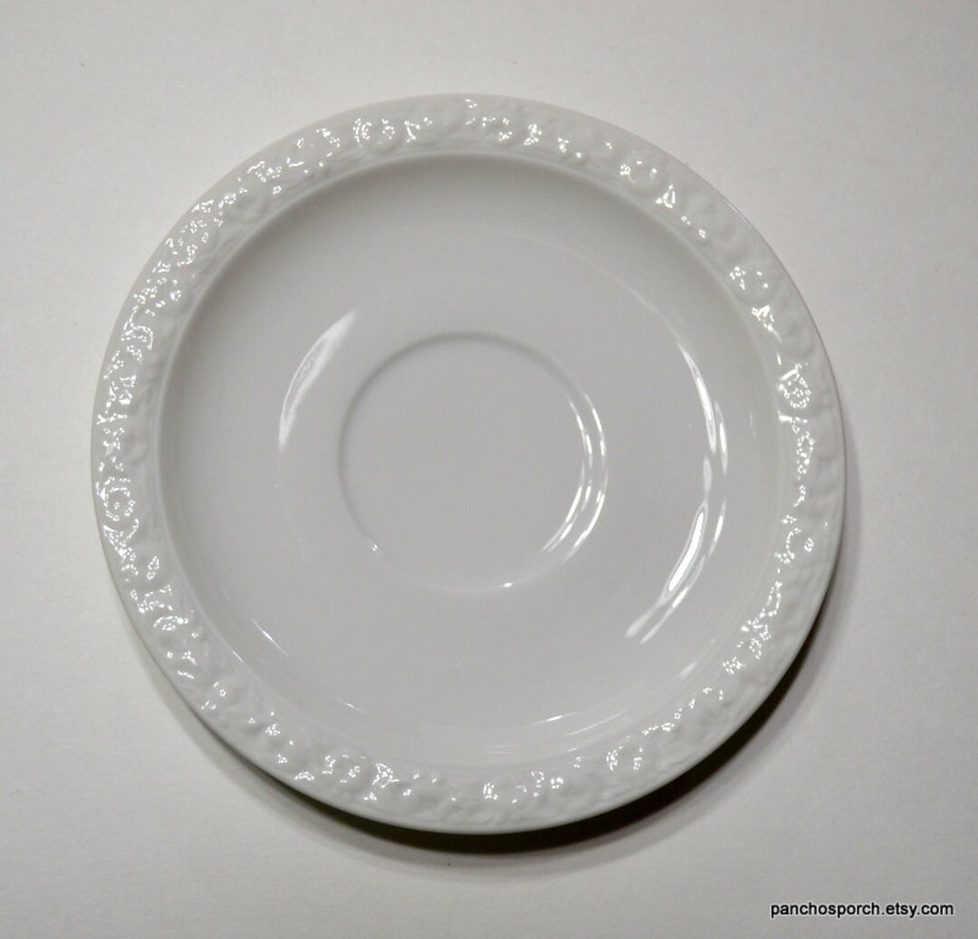 ROENTHAL Maria White Tea Cup and aucer et/2 New