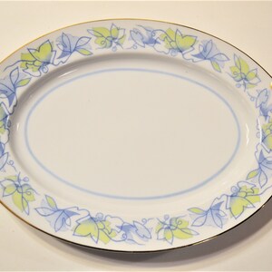 Fuji Pattern 2215 White and Gray 15 inch Oval Serving Platter Collectible China Turkey Platter On Sale Rare Large Sone China Mt