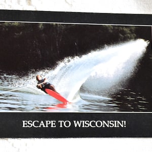 Carte postale vintage du WISCONSIN, ski nautique, sports nautiques, carte postale souvenir, souvenirs de vacances, papier touristique, éphémères, PanchosPorch