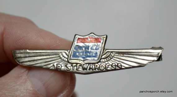 Vintage UNITED AIRLINES Jr Stewardess Wings Pin B… - image 1