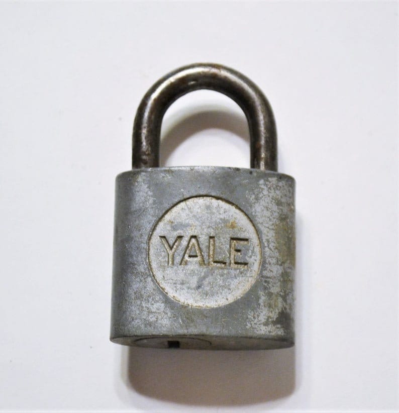 Vintage Yale Padlock No Keys Old Pad Lock Collectible Restoration Project  Steampunk Panchosporch -  Denmark