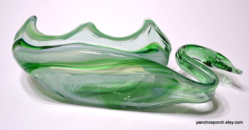 鳥　クリスタルガラス　グリーン Vintage Glass Swan Bowl Green White Swirl Art Glass