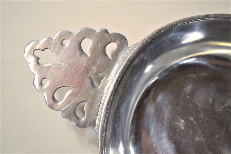 Vintage Wilton Pewter Porridge Bowl Double Handles Trinket Candy Dish Bicentennial Seal PanchosPorch