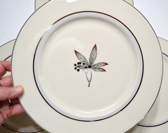 Vintage Castleton Glenwood Dinner Plates: Mid Century Berries & Leaves, Set of 4