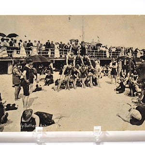 Vintage ASBURY PARK Carte postale New Jersey Bouquet Jolly Bathers Pyramid Beach People 1910 Lake Carte postale souvenirs Papier Ephemera PanchosPorch