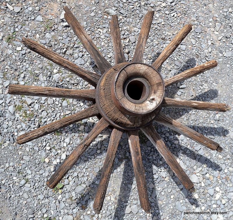 Vintage Wooden Wagon Wheel Hub: Rustic Farmhouse Relic, 14 Spokes