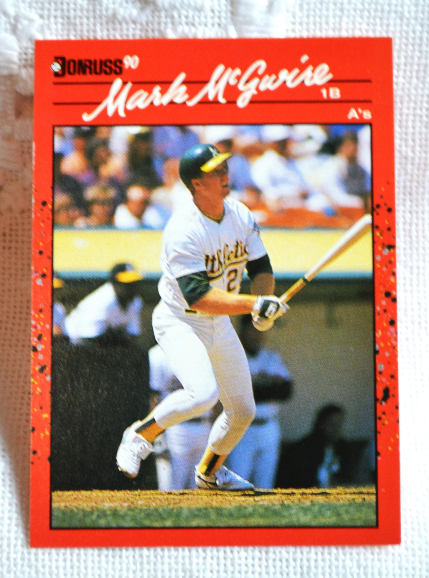 MARK MCGWIRE 185 Baseball Card 1990 Donruss Trading Card