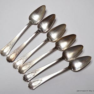 Vintage Rogers Silverplate Fruit Spoons - Floral Bow Pattern, Monogram R, Set of 6