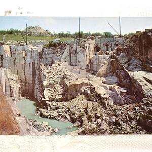 Vintage VERMONT carte postale Rock of Ages granit carrière barre carte postale Americana souvenirs papier éphémères PanchosPorch