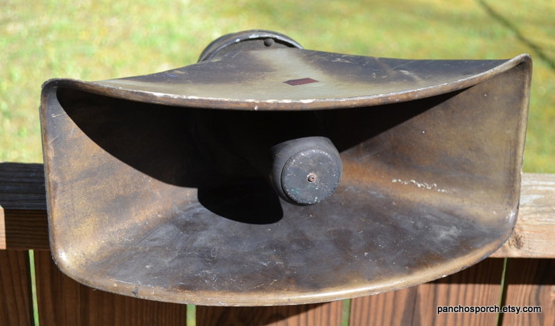 Vintage Loud Speaker Stadium Outdoor Horn Speaker Unknown Maker Rustic