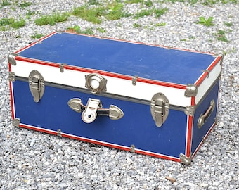 Vintage Red White Blue Foot Locker Storage Trunk with Tray