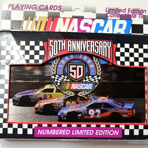 Jeu de cartes NASCAR vintage 50e anniversaire en étain commémoratif emballage d'origine non ouvert souvenirs PanchosPorch des années 1990