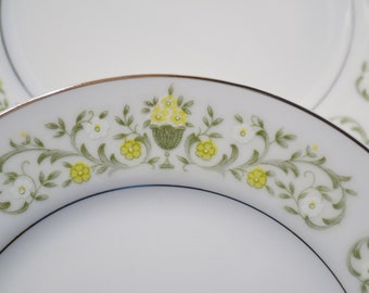 Vintage Sterling China Florentine Bread Plate Set of 4 Yellow White Floral Japan Replacements PanchosPorch