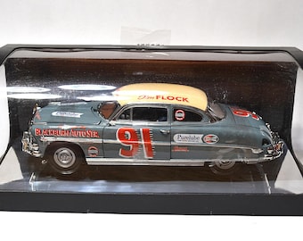 NIB ERTL American Graffiti Limited Edition '51 Mercury Coupe 1/18