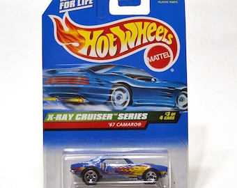 Voiture vintage Camaro Hot Wheels 1967 moulée sous pression : croiseurs Xray 1999, flammes bleues