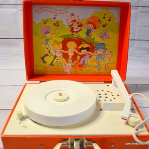 Reserved Vintage Strawberry Shortcake Record Player Phonograph Etsy Reserved Vintage Strawberry Shortcake Record Player Phonograph Etsy