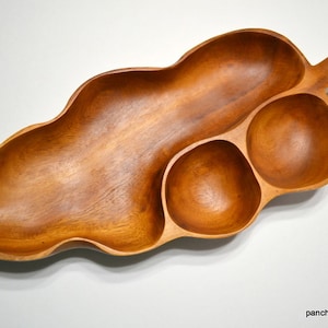 Vintage Monkey Pod Wood Bowl: Carved Leaf Serving Tray, Philippines