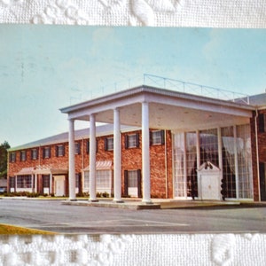 Carte postale vintage CAROLINE DU NORD Ramada Inn Coliseum Charlotte Carte postale Americana Memorabilia Papier souvenir Ephemera PanchosPorch