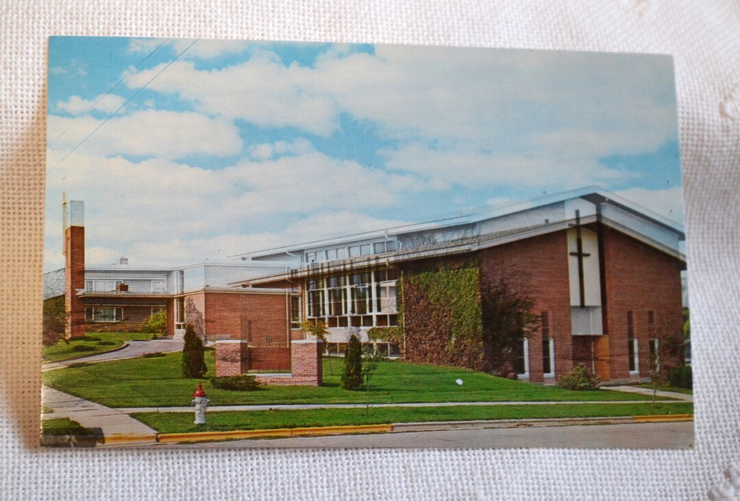 Vintage WISCONSIN Postcard Middleton Community Church Souvenir Post ...