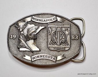 Vintage 1983 Minnesota Belt Buckle, National Taxidermy Association, Pewter