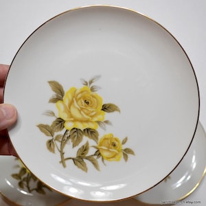 Vintage NORLEANS TALISMAN Bread Plate Set of 4 Yellow Roses Floral Gold Rim Mid Century Dinnerware Japan Panchosporch