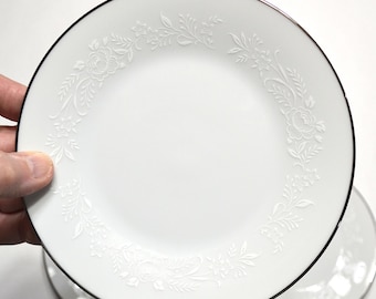 Vintage NORITAKE REINA Bread Plate Set of 4 White Floral Pattern 6450Q