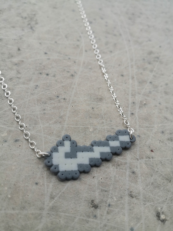 . melocotón familia real Nike Swoosh Pixel Art Necklace : Silver Plated - Etsy