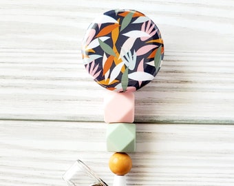 Boho Badge Reel/Beaded Badge Reel/Badge Reel/Nurse Badge/Badge Holder/ID Holder/Badge Reel/Nurse Gift/Name Badge/Retractable Badge/leaves