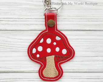 Red Mushroom Keychain/Toadstool Keychain/Purse Charm/Key Fob/Lobster clasp keychain/Backpack charm/cottage core/cottagecore/woodland/gift