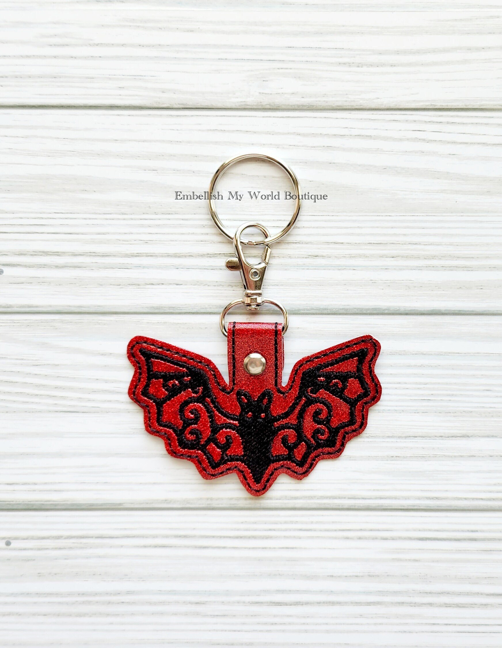Halloween Keychain Goth Bat Keychain For Car Keys Bag Charms Purse