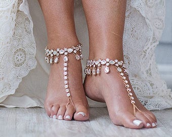 Faith Gold Sandalias descalzas Rhinestone Foot Jewelry Gold Anklet Destination Wedding Sandalias Barefoot Bride Boho Bride Boho wedding Shoes