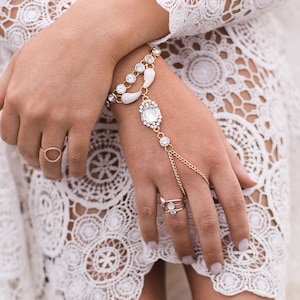 Ola Hand Bracelet Rhinestone Hand Jewelry Boho Ring Bracelet Beach Wedding Bracelet Gold Slave Bracelet Boho Hand Chain Bridal bracelet