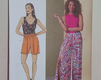 Misses' Shorts Pants Sewing Pattern Sewnsewsister