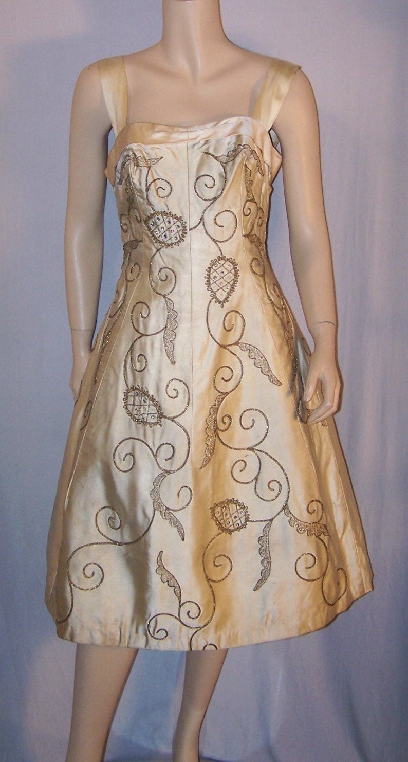 VINTAGE 1950s Cream GOLD Bronze Metallic Leaf Design Cocktail Satin Dress Designer Label Branel Model image 1