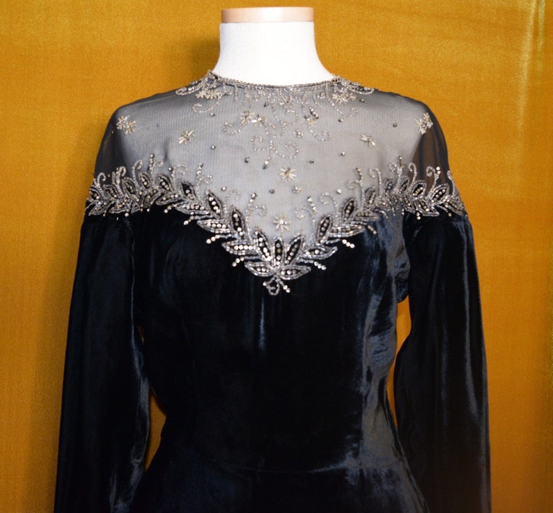 Vintage 1930/40s Black SILK Panne Velvet GLASS BEADED Dress Gown image 1