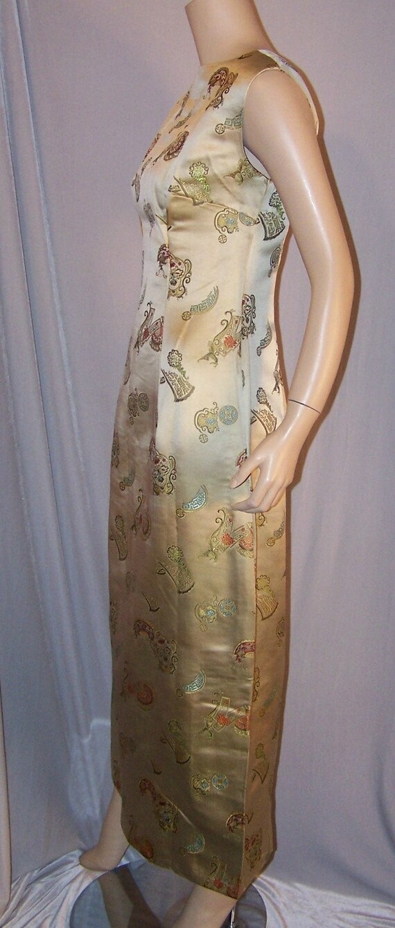 VINTAGE 1940s Cream SILK Brocade DUCHESS Couture … - image 3