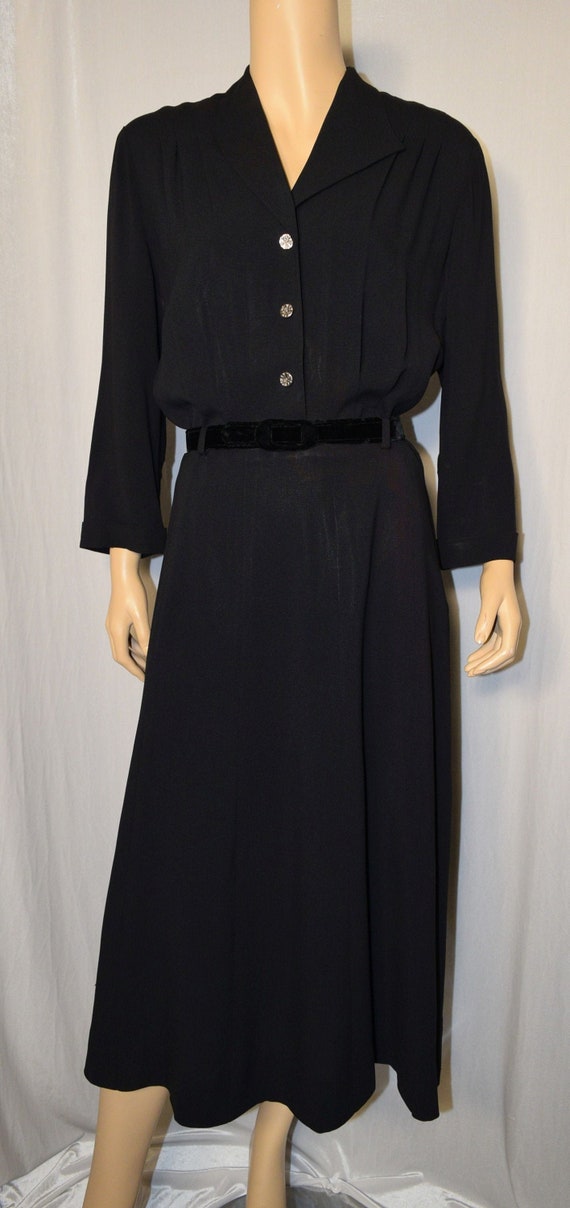 VINTAGE 1940s Black Rayon Crepe CAREER Dress ~ DES