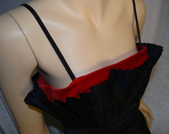 VINTAGE 1950s MARSHALL FIELD Black Taffeta Red Knife Pleat Bust Gown