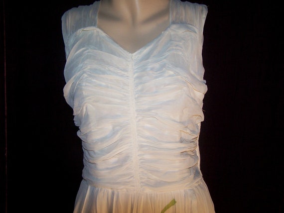 VINTAGE 1940s Cream Chiffon Ruched Bodice Floral … - image 1