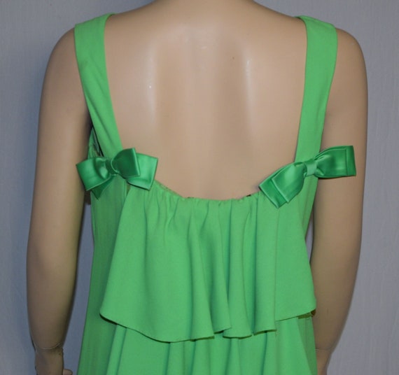 VINTAGE 1950s Lime Green Ruffle Tier CREPE COCKTA… - image 5