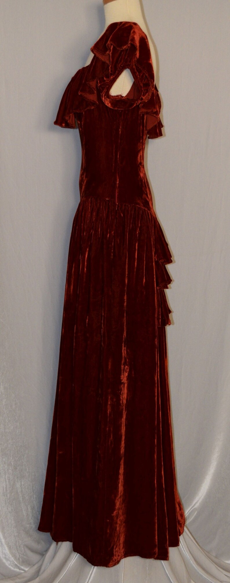 VINTAGE 1930s Burnt Orange SILK VELVET Ruffle Accent Formal Dress image 5