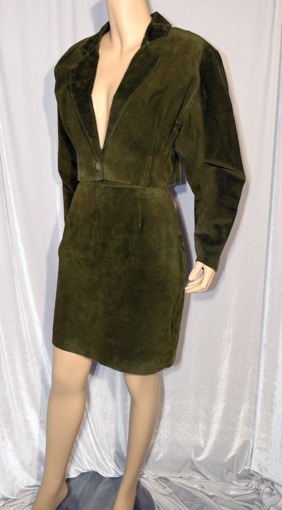 VINTAGE 1970s Olive Green SUEDE 2 Pc. Jacket & Sk… - image 1