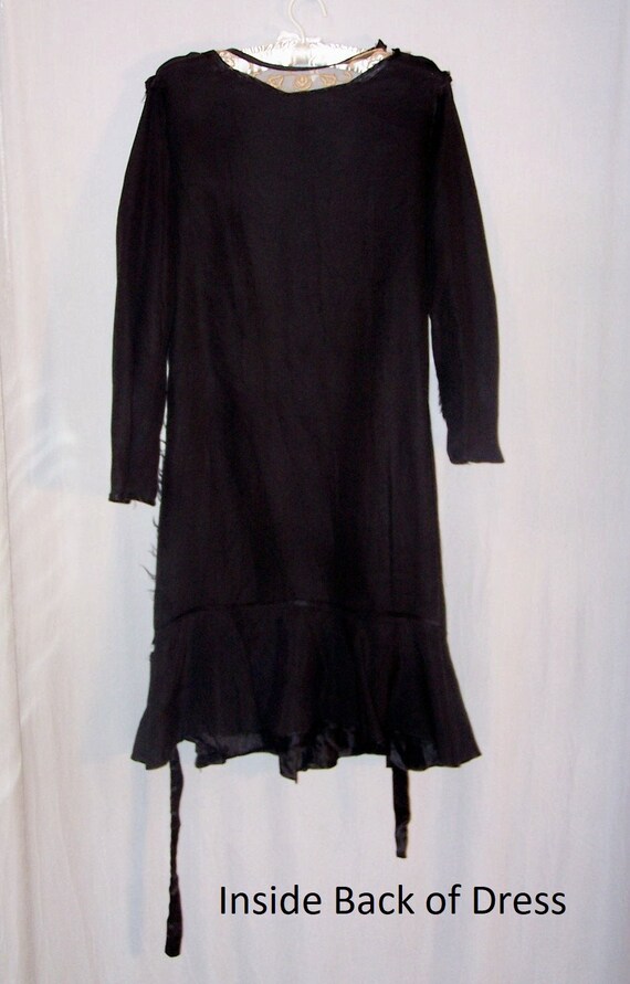 VINTAGE Antique 1920s Black SATIN Plunging Ecru L… - image 8