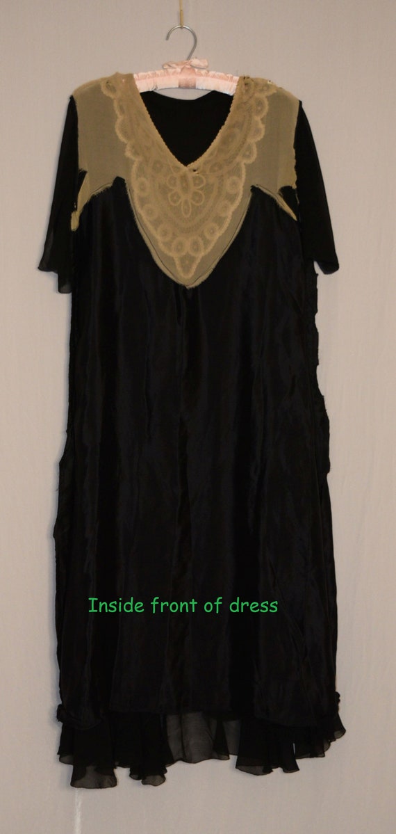 ANTIQUE Vintage 1920s Black SILK Crepe Capelet Op… - image 7