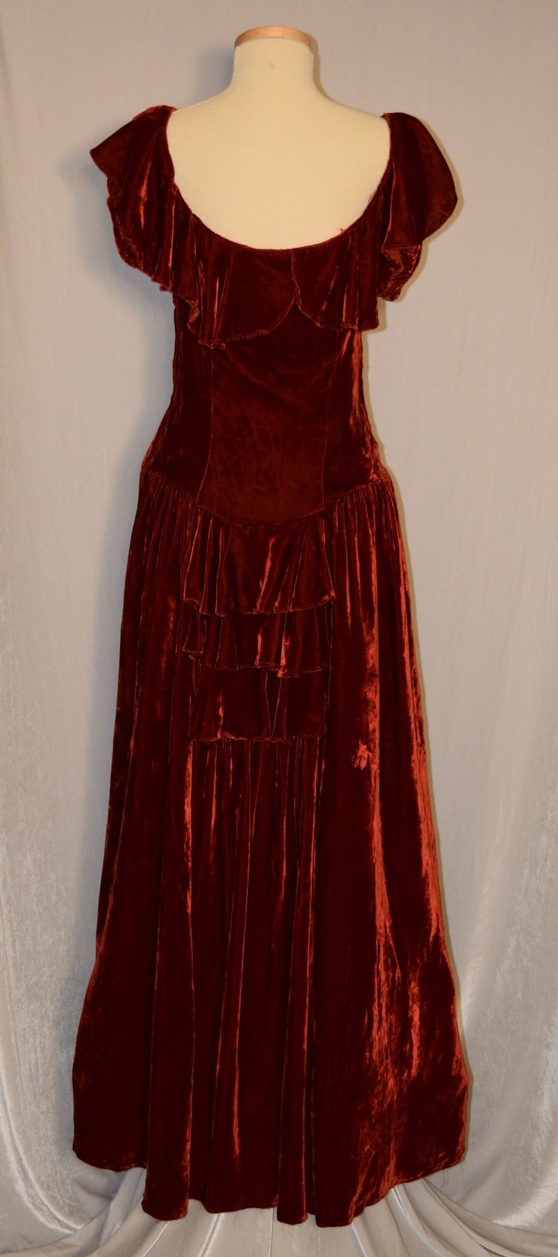 VINTAGE 1930s Burnt Orange SILK VELVET Ruffle Accent Formal Dress image 3