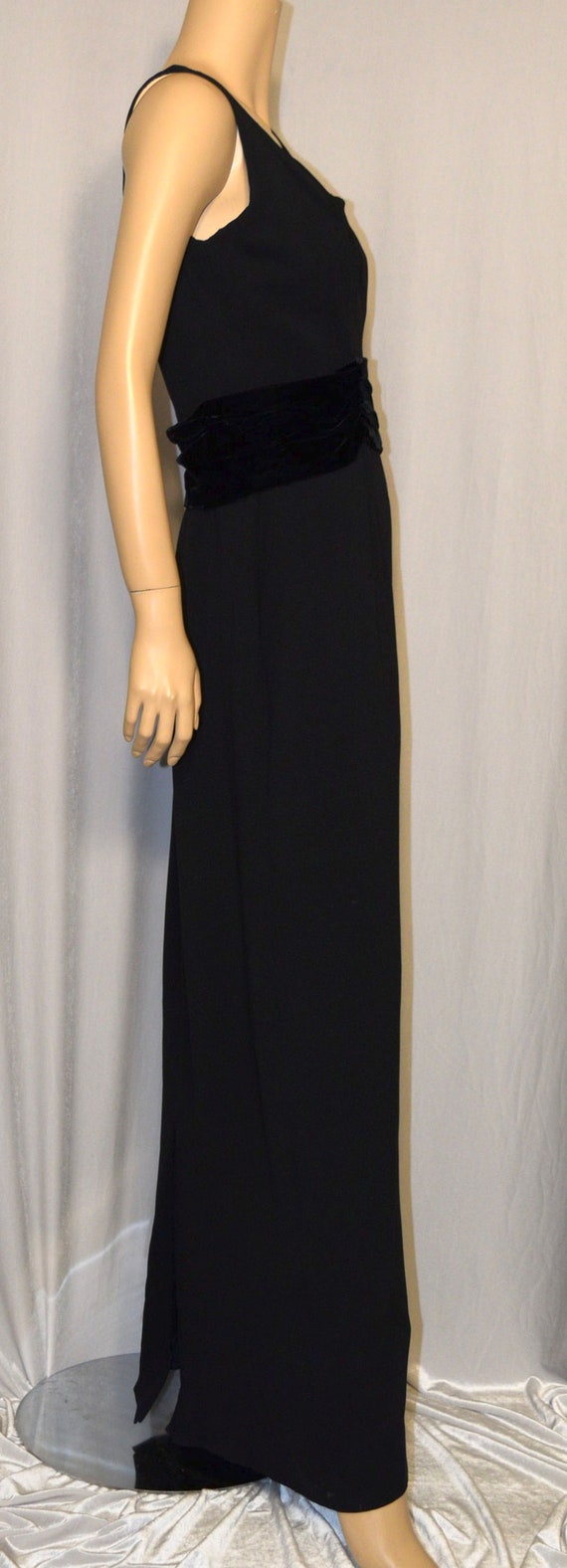 VINTAGE Early 1950s Black Crepe VELVET Accent Dre… - image 4