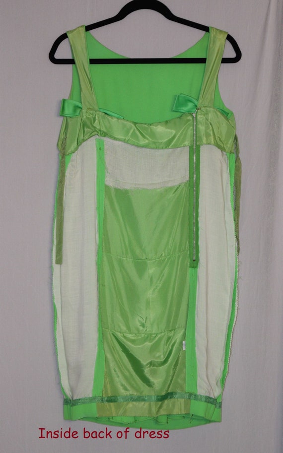 VINTAGE 1950s Lime Green Ruffle Tier CREPE COCKTA… - image 10